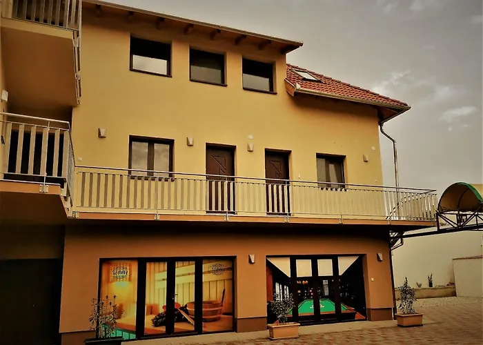 Termal Apartmanhaz מלון דירות